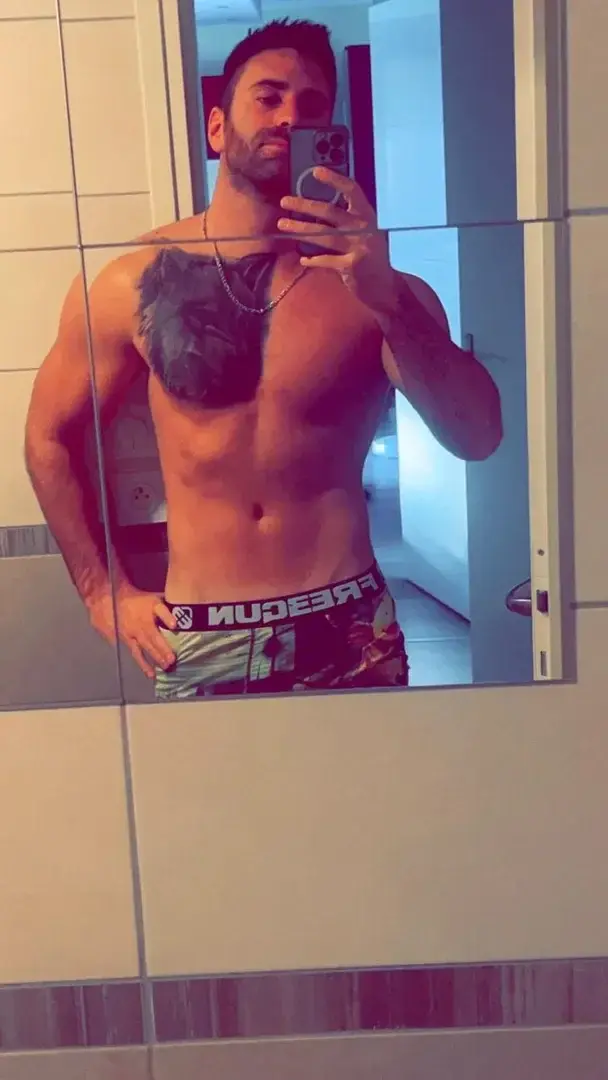 Leak & nude 1 — Benjamym63