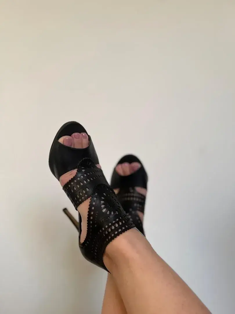 Leak & nude 2 — Happyfeet36