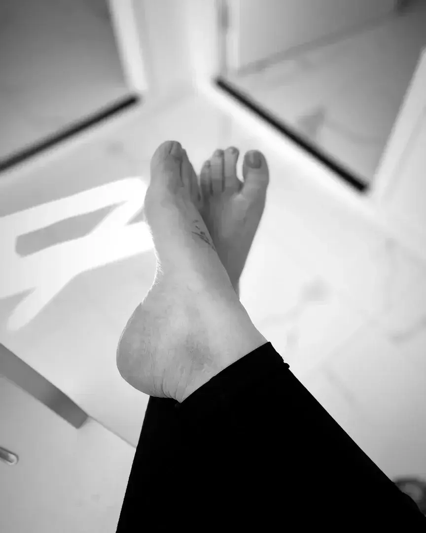 Leak & nude 4 — Happyfeet36