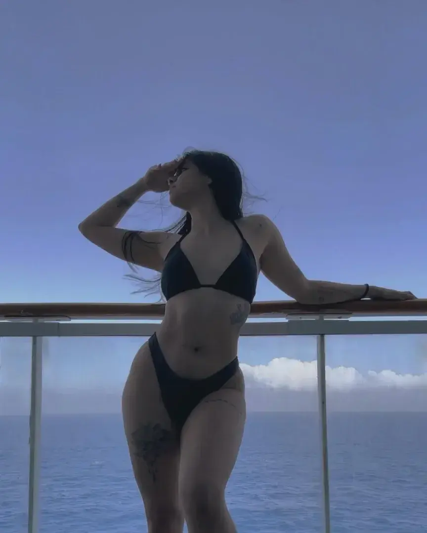 Leak & nude 3 — Aribianccini