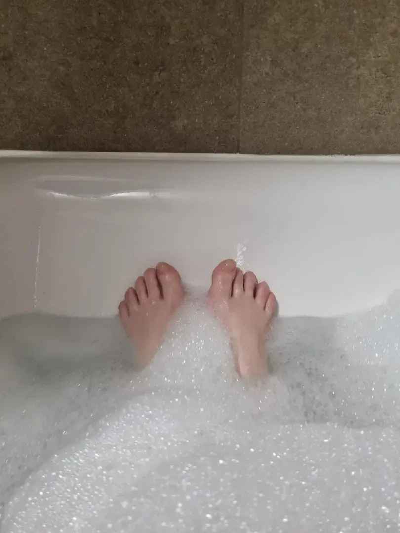 Leak & nude 5 — Happyswissfeet