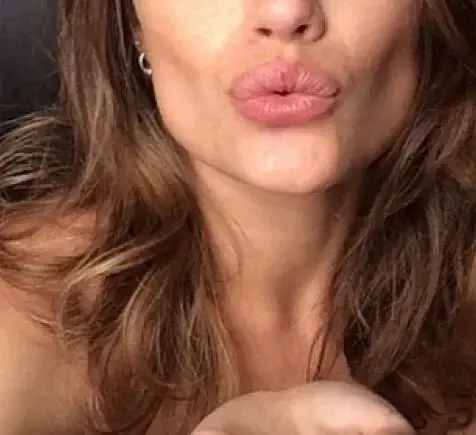 Bisou mon chouÉcris moi...