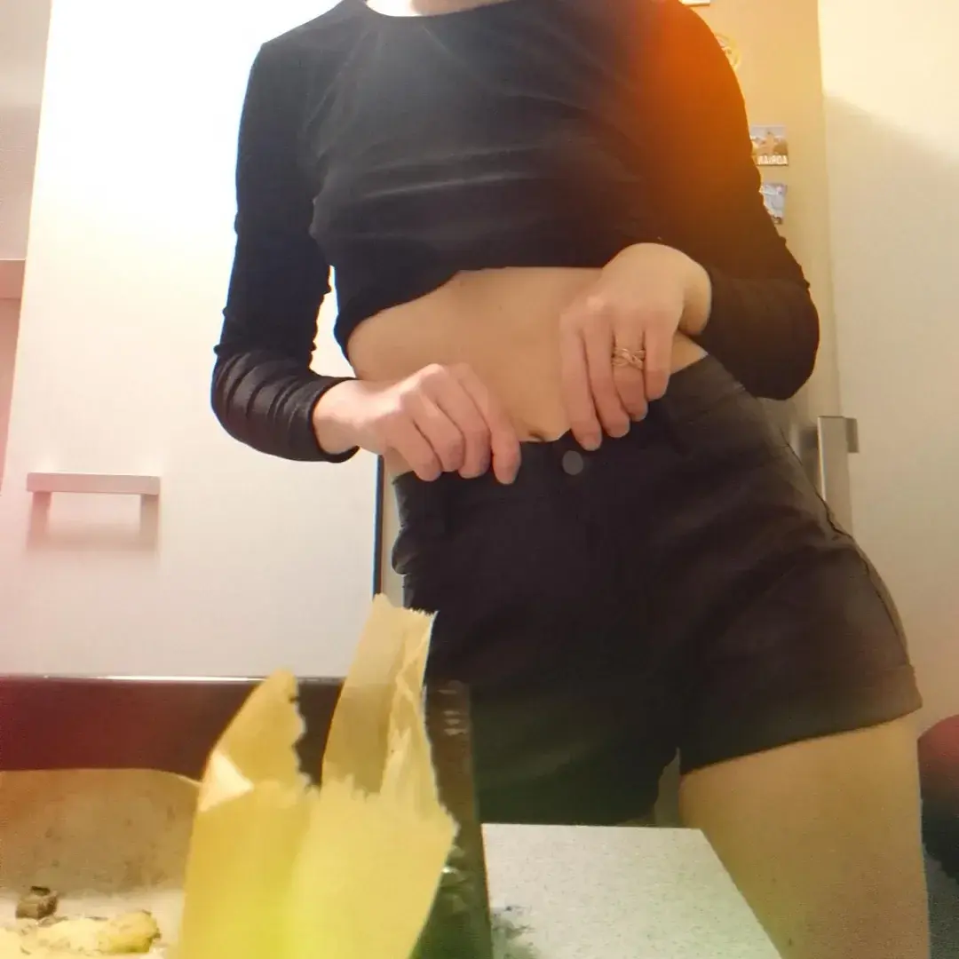 Guten Abend zusammen/ Good evening everyone 💋