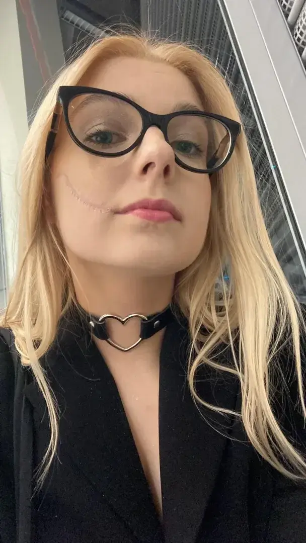Old Halloween costiume. With a scar but still sexy
