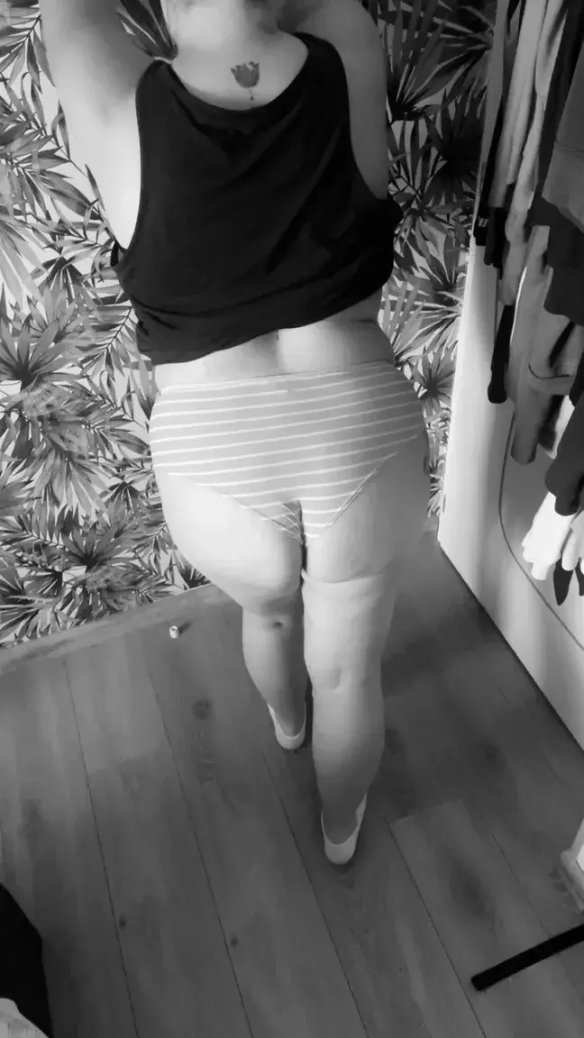 Leak & nude 6 — Sweet_skin