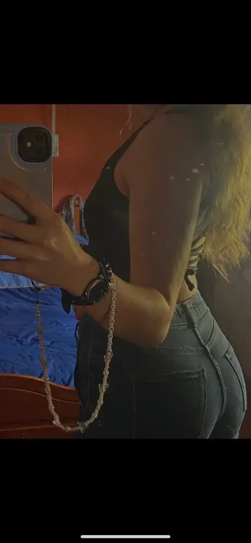 Leak & nude 1 — Daphneedesire