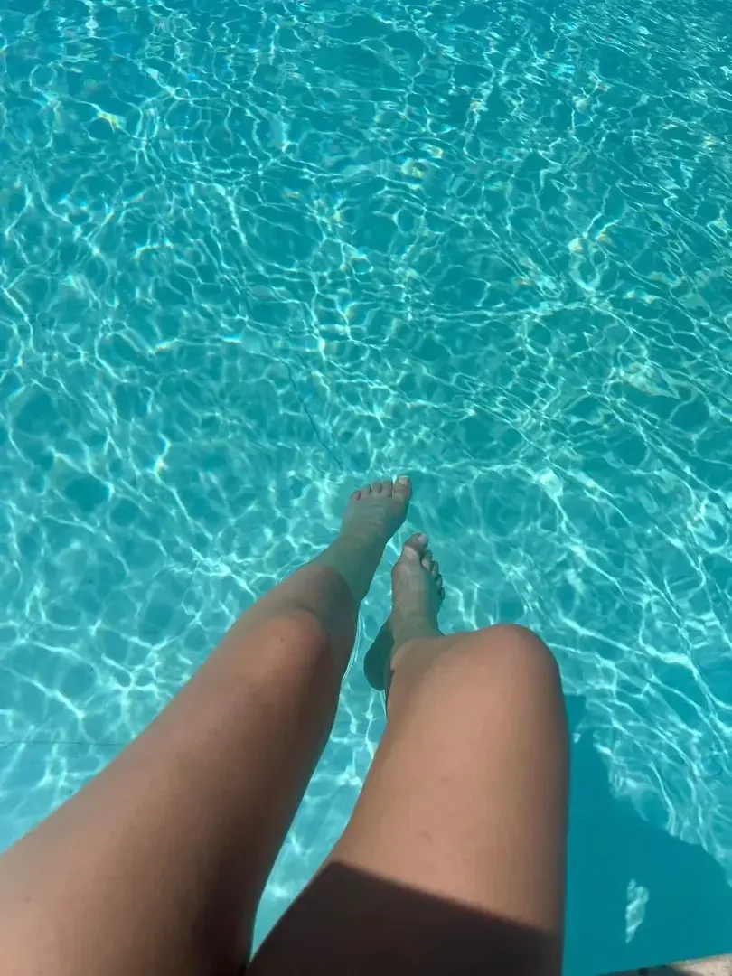 Leak & nude 9 — Feetlovers4_