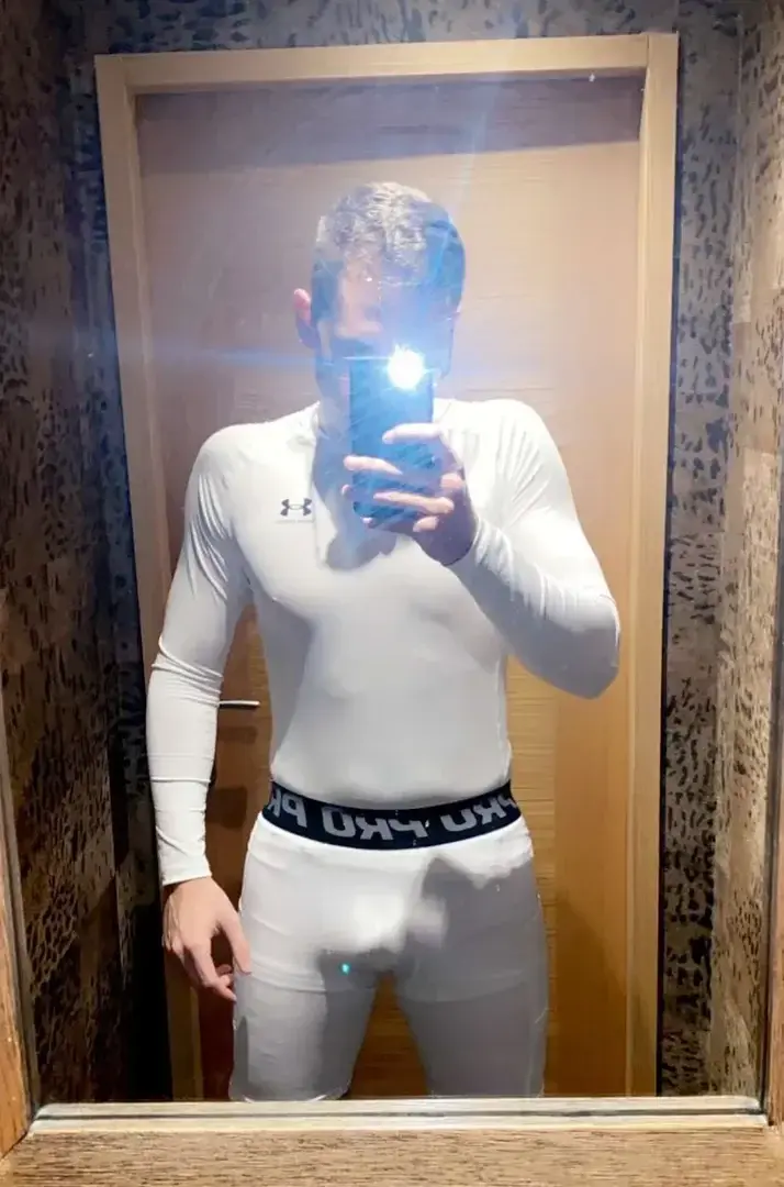 Leak & nude 1 — Frenchboy74