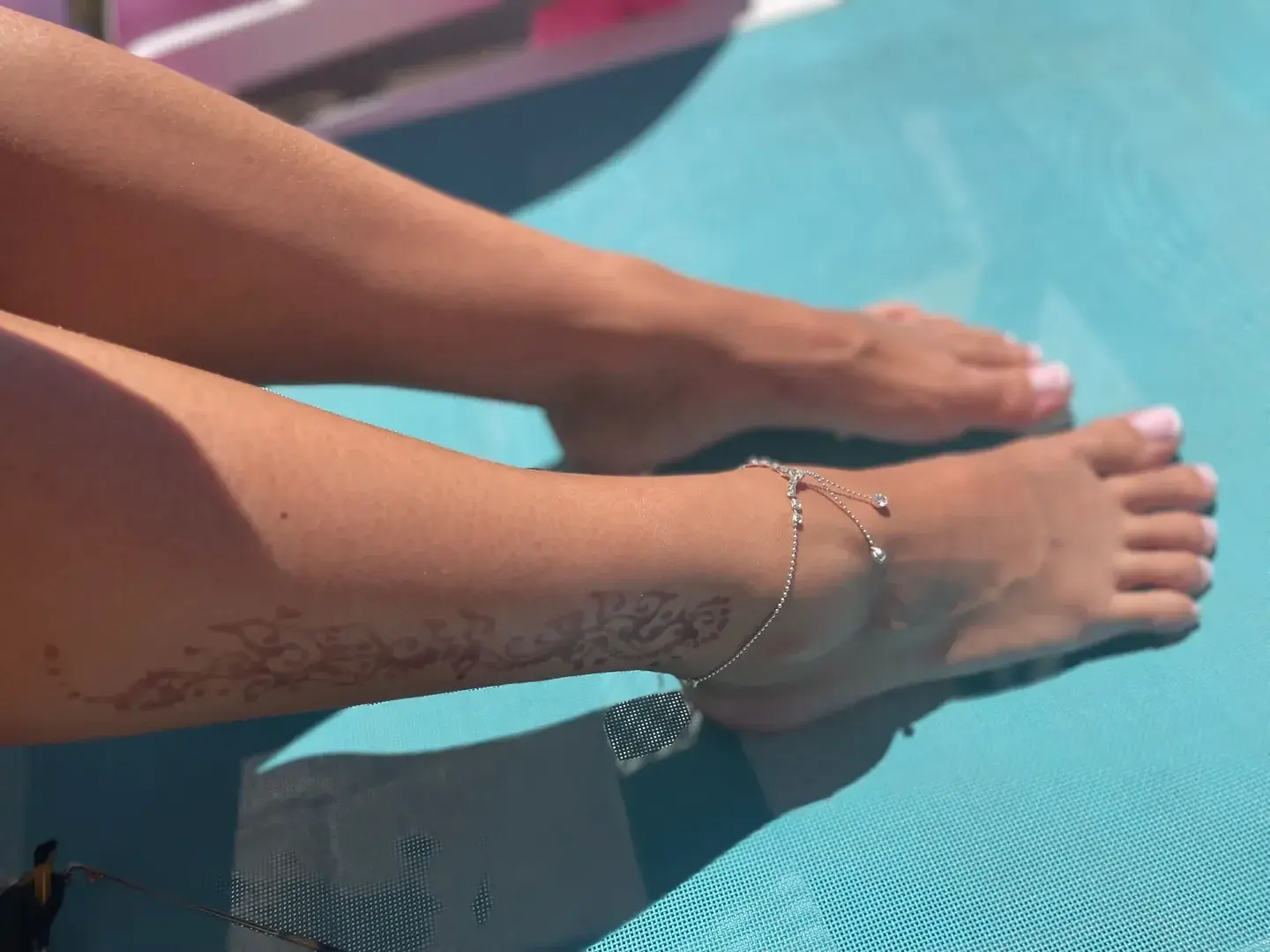 #feet #feetmodels #feetgram #feetpic #feetnails #sexyfeetmodel #sexyfeetfetish #sexyfeetgallery #sexyfeetandnails #sexyfeetandlegs #sexyfeetshoutout #sexyfeetandtoes #sexyfeetpics #footlovers #feetlovers #instafootfetish #instafootlove