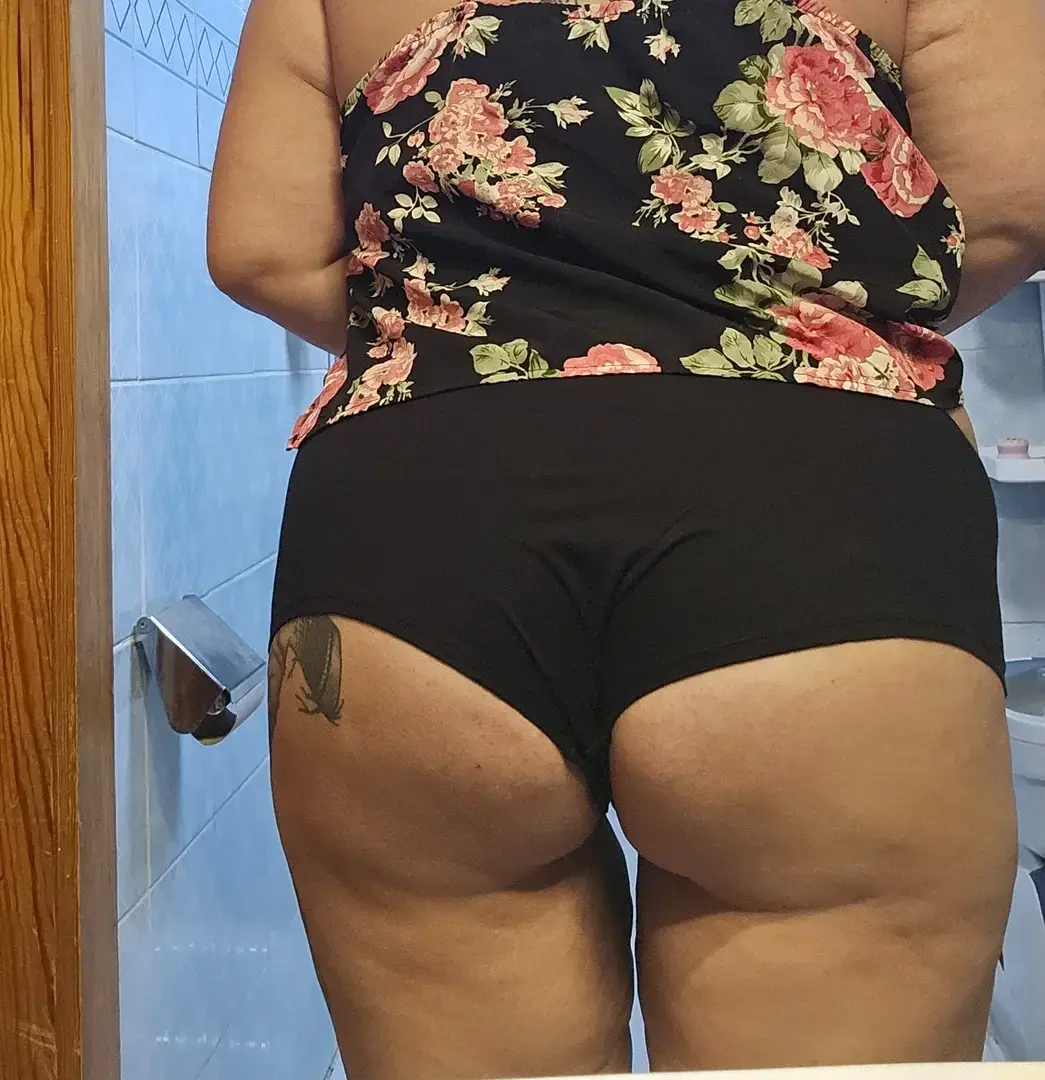 Je pars à la douche tu viens avec moi? 😈