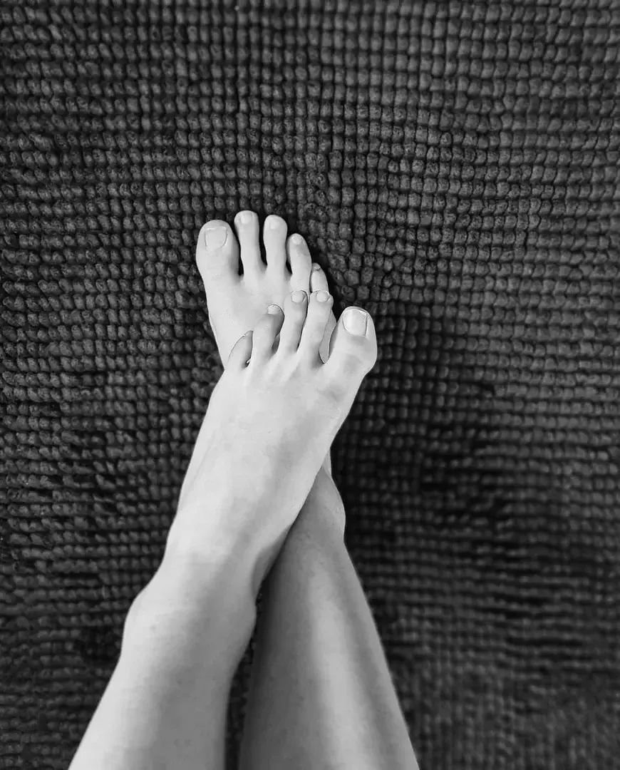 Leak & nude 2 — Lespetitspetons_du06