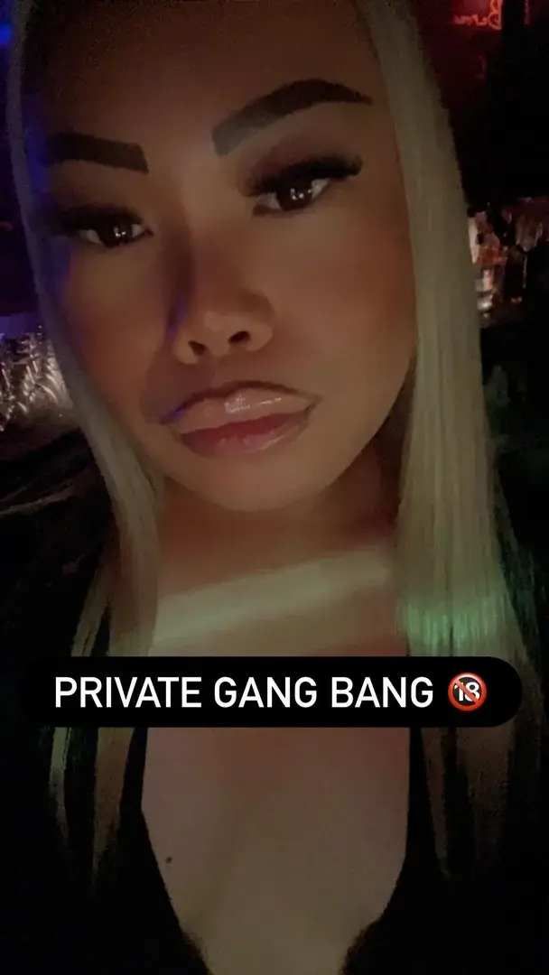 La vidéo arrive 🔞 GANG BITCH 🔥