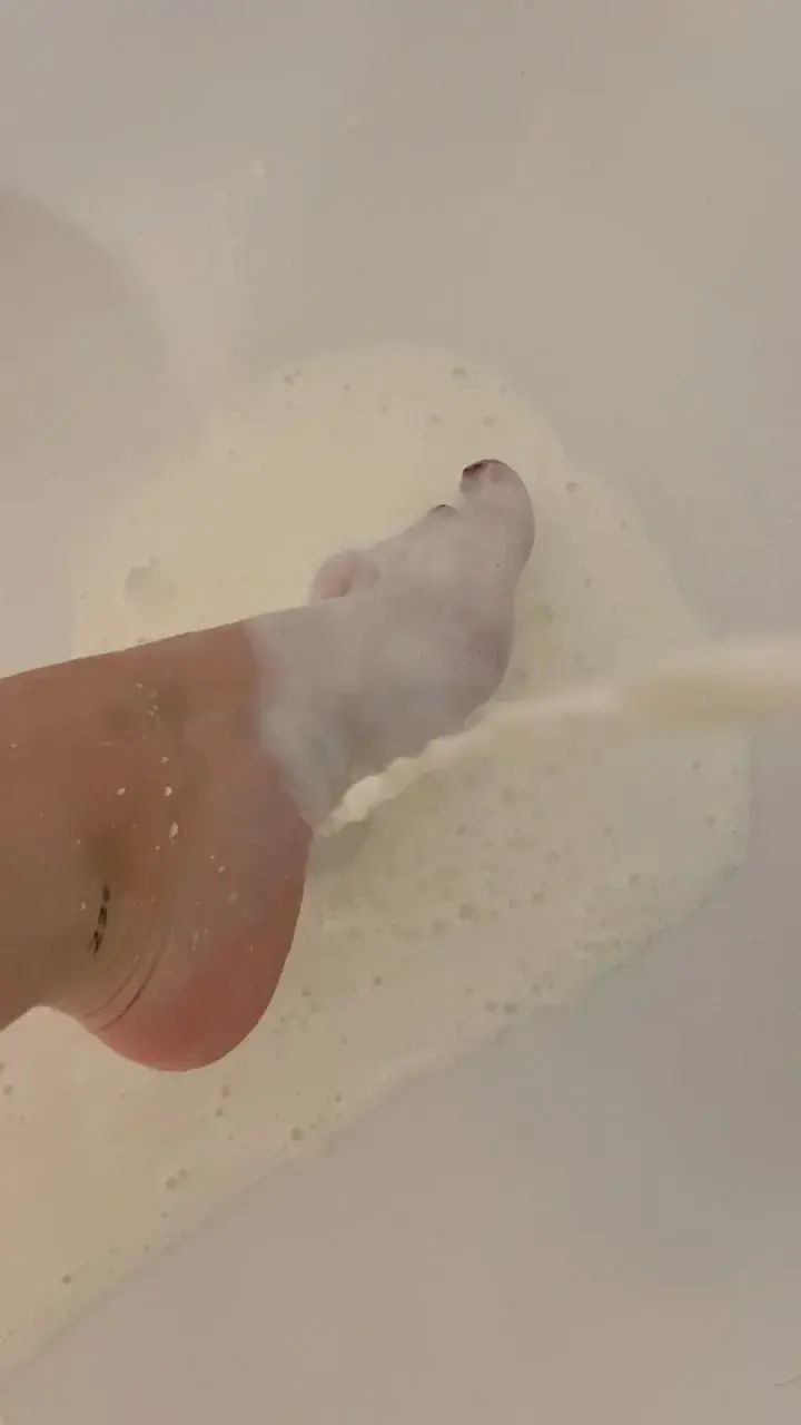 Leak & nude 3 — Julietteetsespieds__