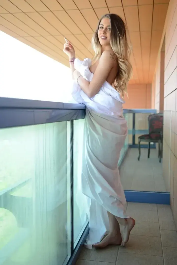 Leak & nude 1 — Anastasiatouche