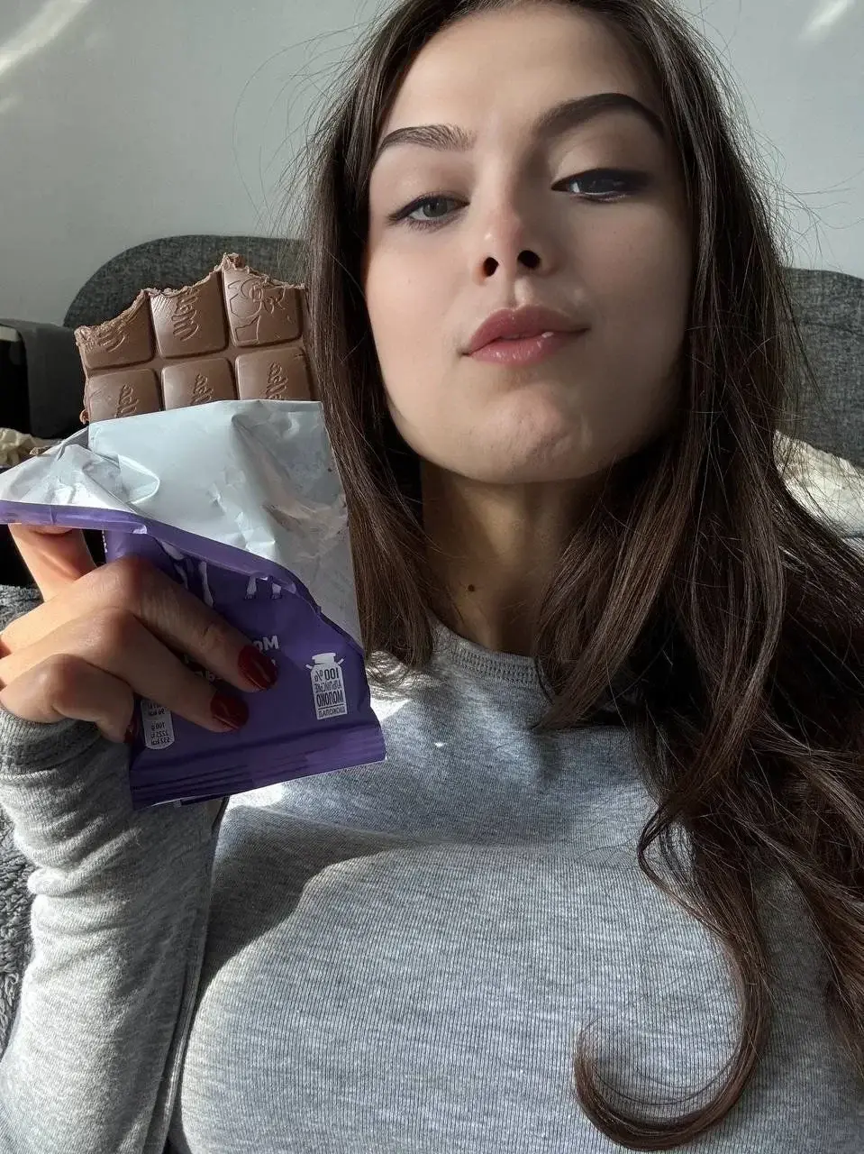 Leak & nude MYM — Littlepetitecla : « Mon MYM est 100% gratuit 😋 » (MYM)