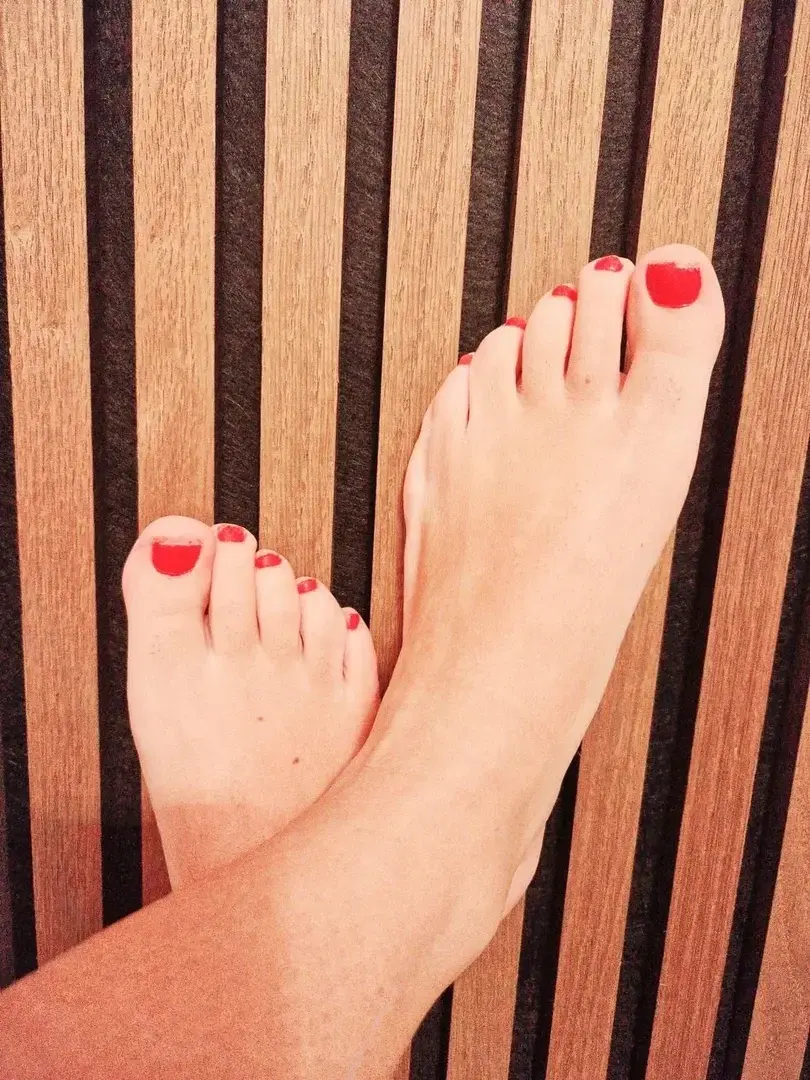Leak & nude 1 — Fantasyfeets