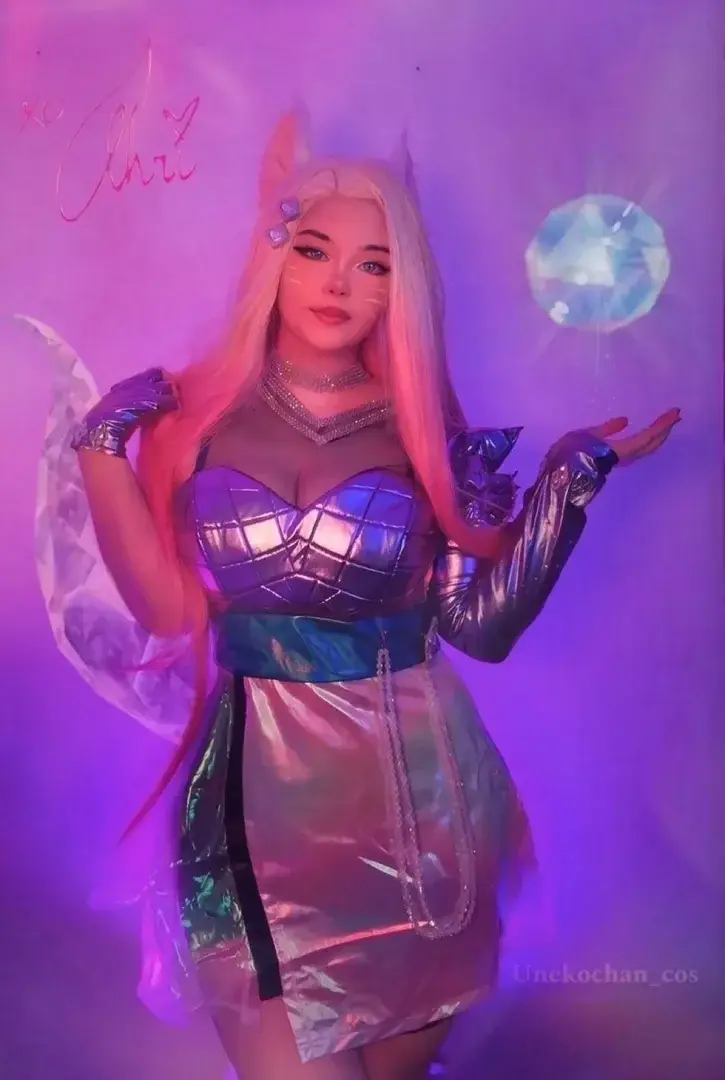 Viens découvrir mon monde cosplay sur mon MYM à 0 euros 👀