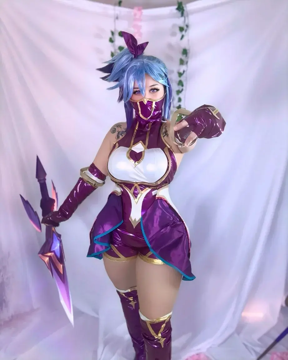 Leak & nude MYM — Unekochan : « Viens découvrir mon monde cosplay sur mon MYM à 0 euros 👀 » (MYM)