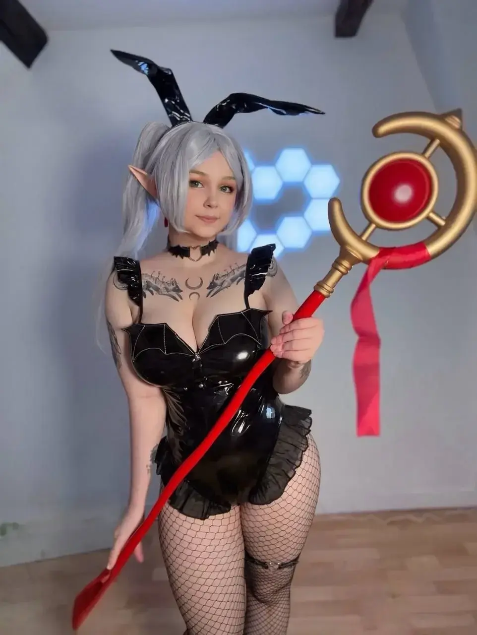 Aperçu public — Unekochan : « Viens découvrir mon monde cosplay sur mon MYM à 0 euros 👀 » (MYM) — pas un leak