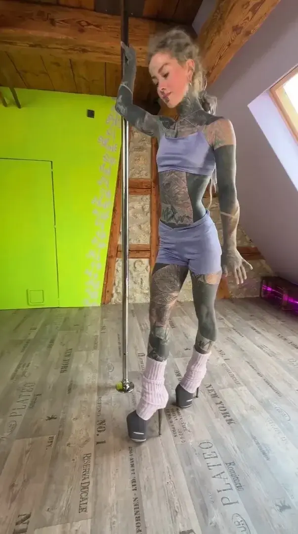 Do you want to see me dancing on the pole ?