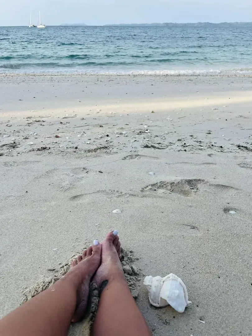 Leak & nude 1 — Yourprettylittlefeet_