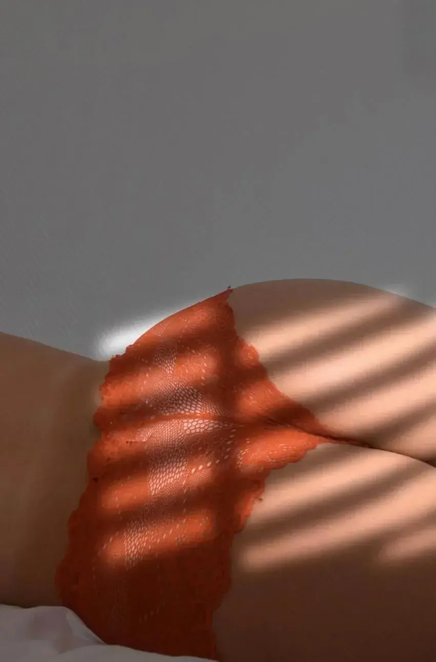 Leak & nude 2 — Doucesnuits