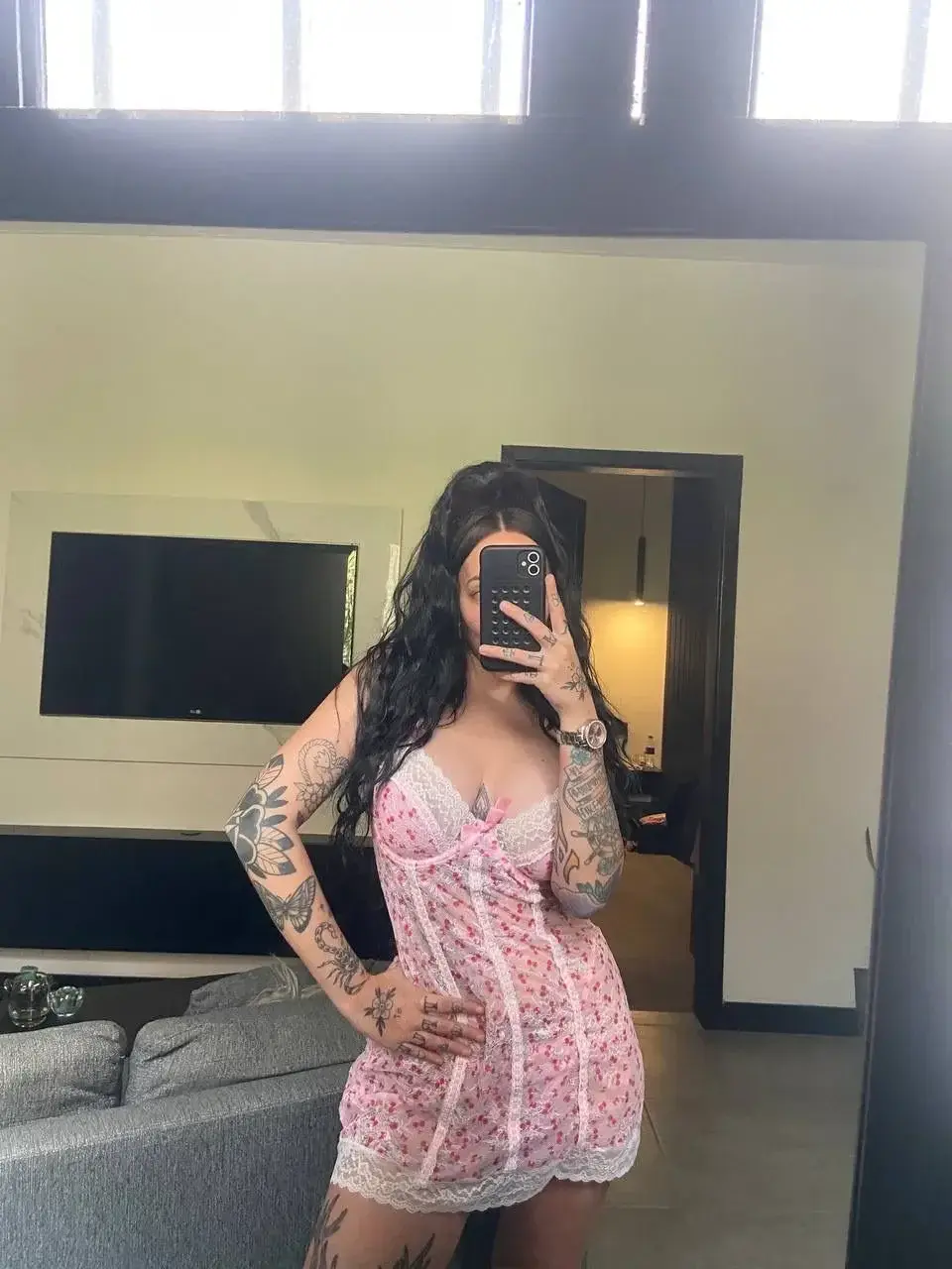 Viens m’écrire je t’attends sagement 🙈😜