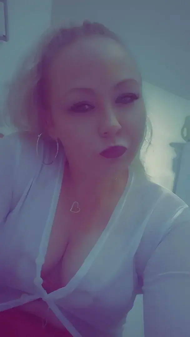 Leak & nude MYM — Falonelo33 : « média » (MYM)