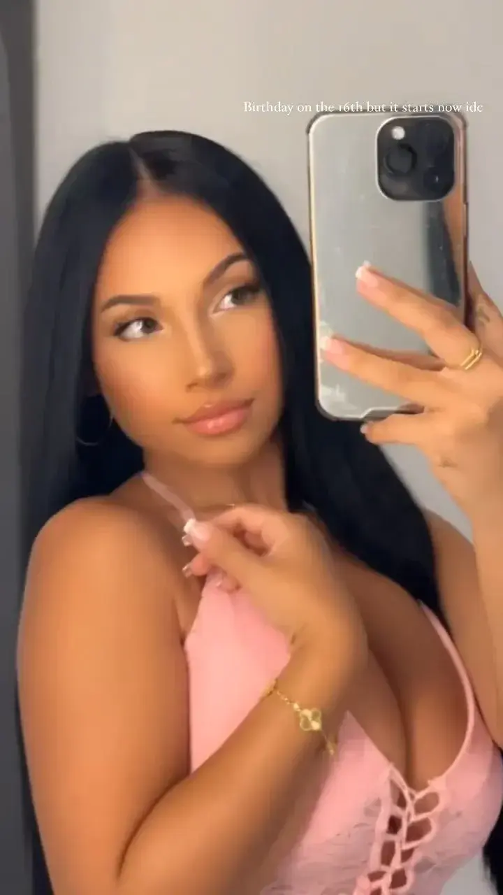 Latinaluna - Photo exclusive MYM 6 | French Modèles