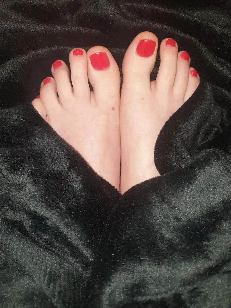 Leak & nude 1 — Kelly_lespetitspetons