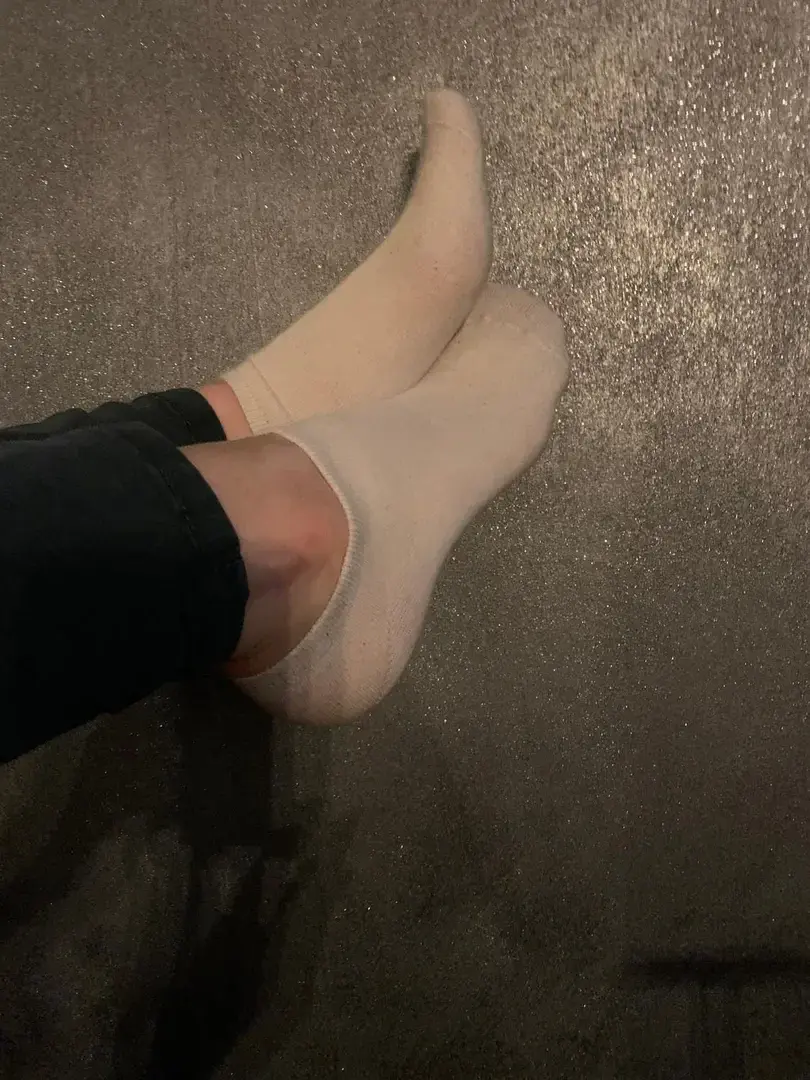 Leak & nude 3 — Lovefootlove