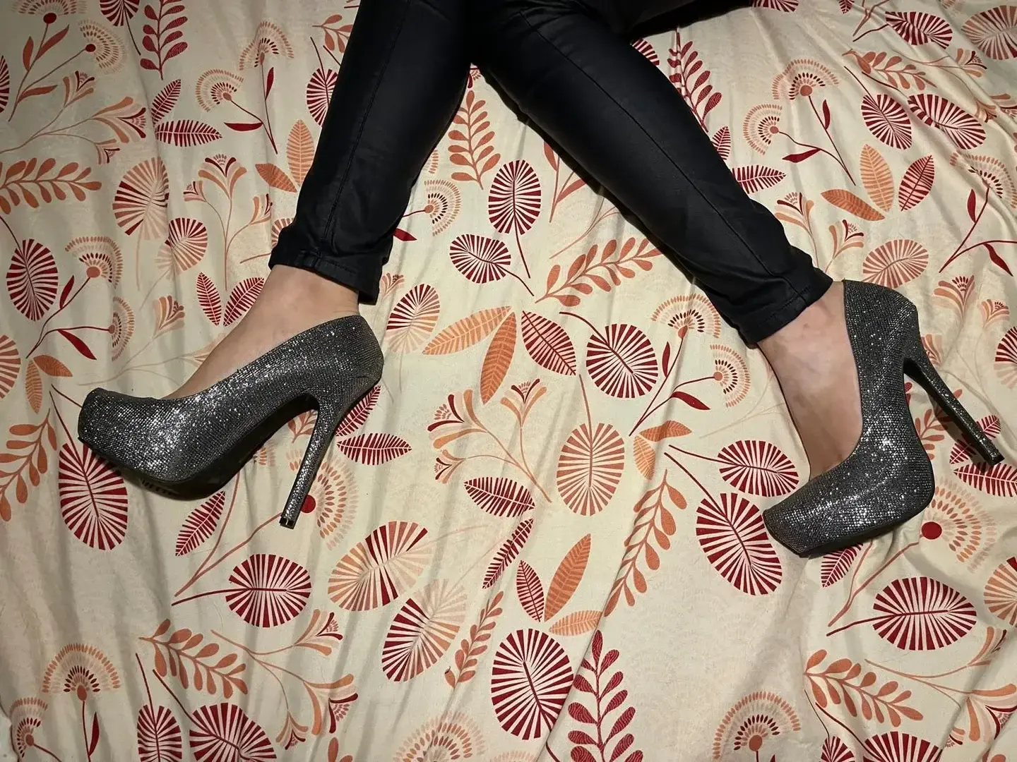 Lovefootlove - Photo exclusive MYM 10 | French Modèles