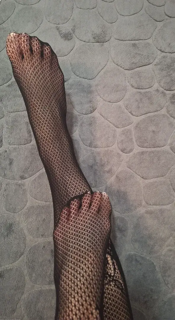 Leak & nude 1 — Queensley