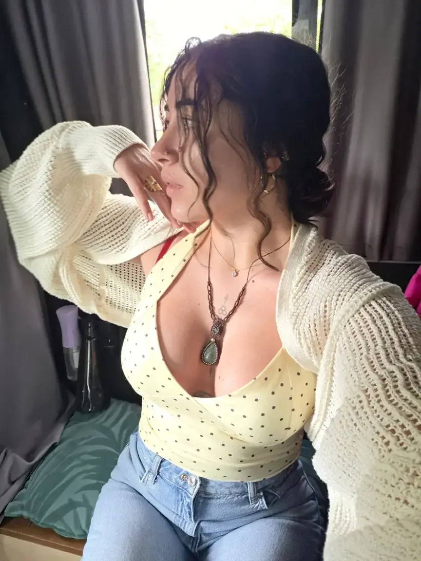 Discuter avec moi c'est gratuit 🥰