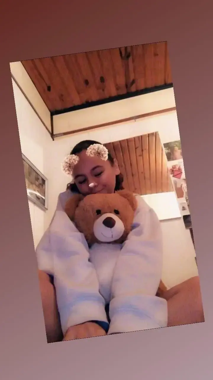 Leak public de Sweetie_pie — « Un retour à l’enfance pour quelque minutes 🦋 » (nude) sur MYM