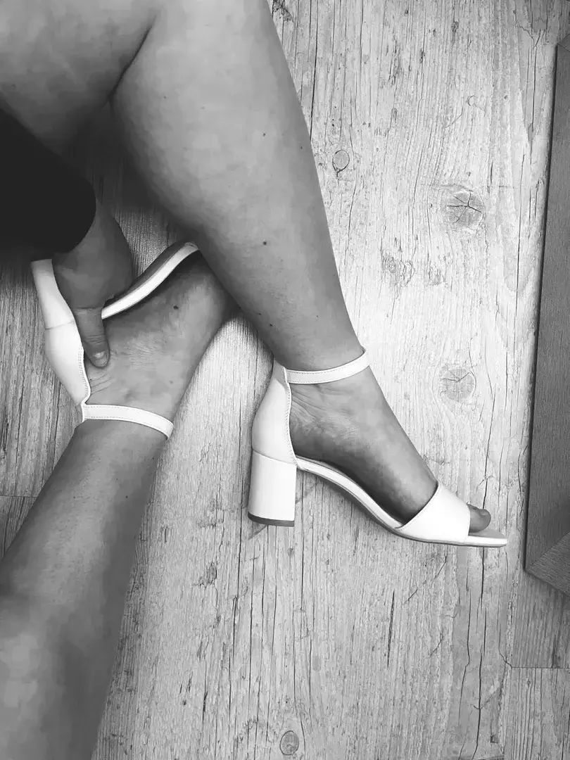 Leak & nude 4 — _piedamours_