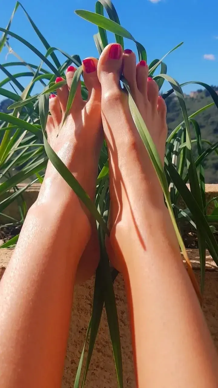 Leak & nude 4 — Ladyfeet32
