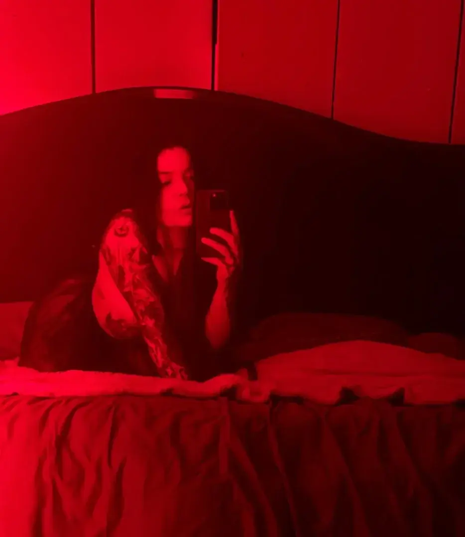 Hi ❤️ follow me for more me ❤️‍🔥 #girl #baddie #inked #ink #red #redlight #hot