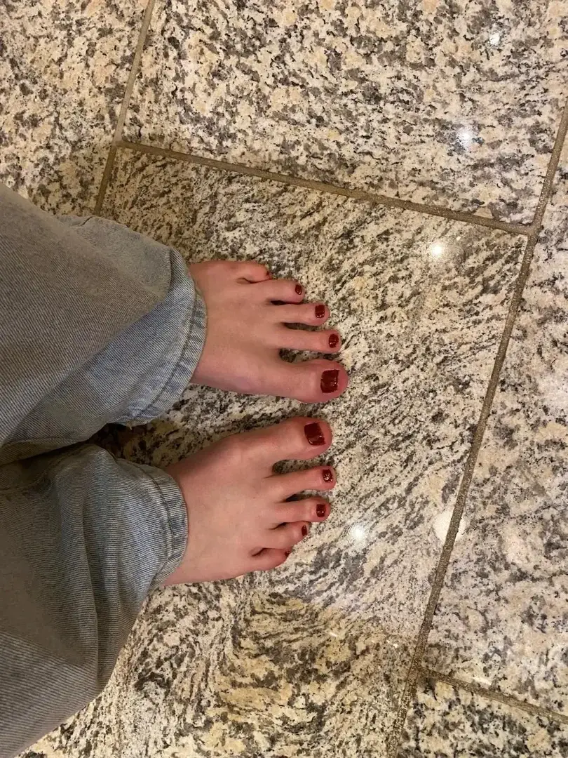 Leak & nude 4 — Feetprincess5_