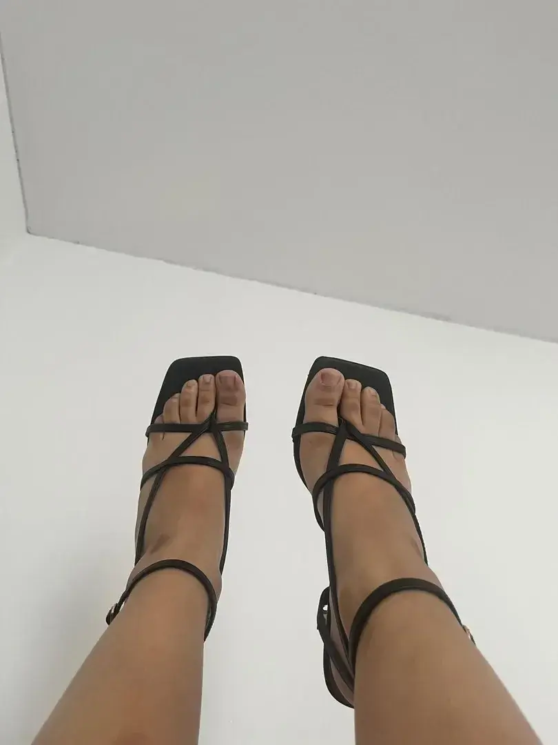 Leak & nude 2 — Melaniep