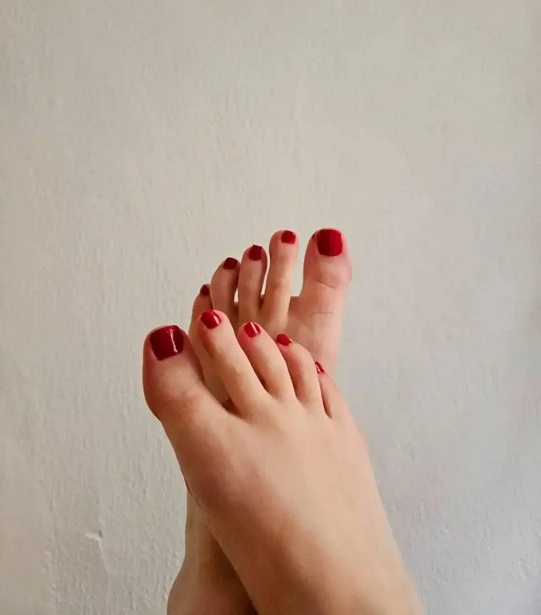 Leak & nude 1 — Petitpiedssexy_2