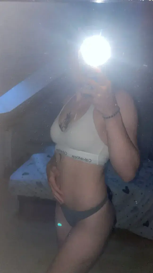 Camille_h - Photo exclusive MYM 1 | French Modèles
