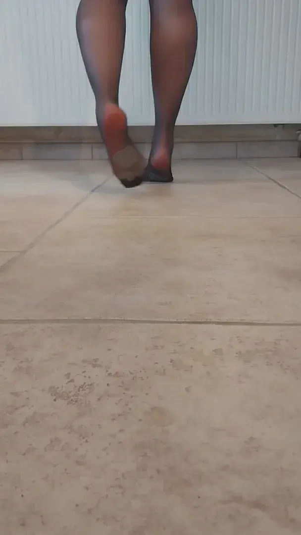 Leak & nude 1 — Poupetteprincessfeet