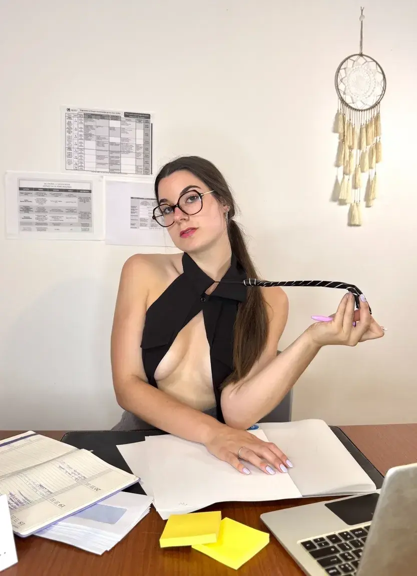 Abo 100% GRATUIT ❤️‍🔥 on discute ? 🙈