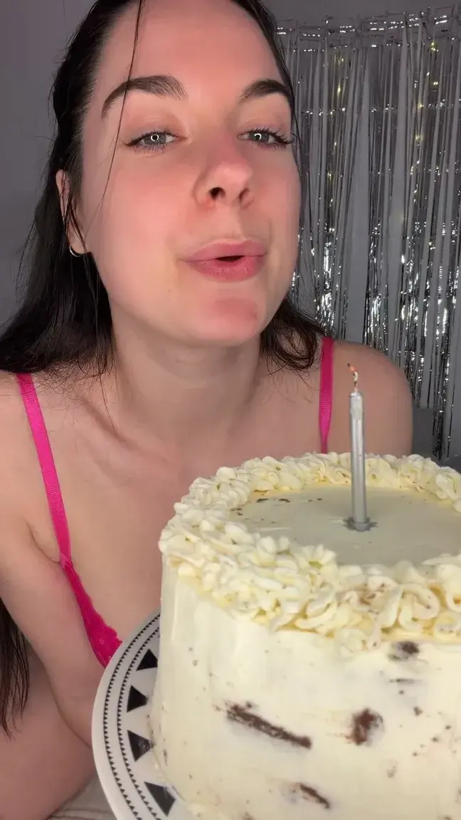 Happy birthday to meeee 🤭🥳