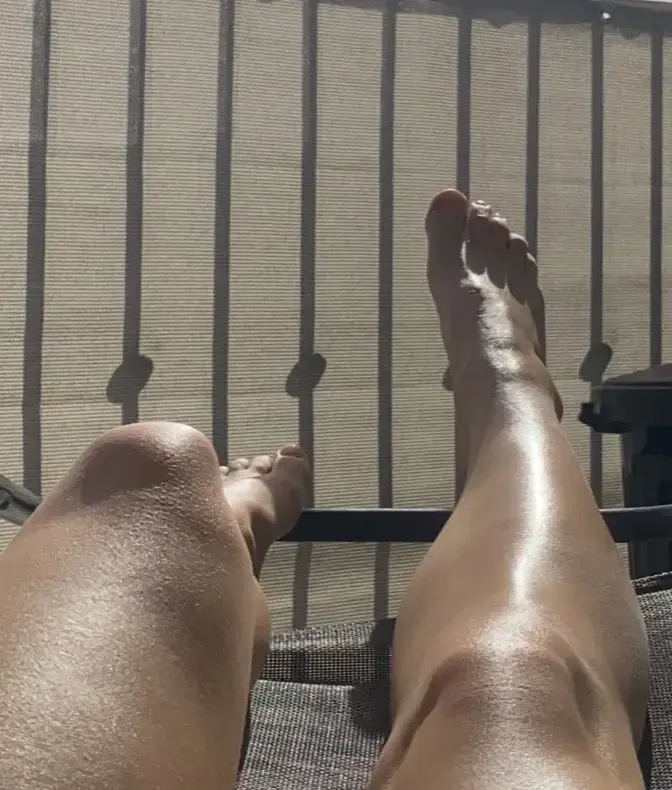 Leak & nude 1 — Sensualdoublefoot