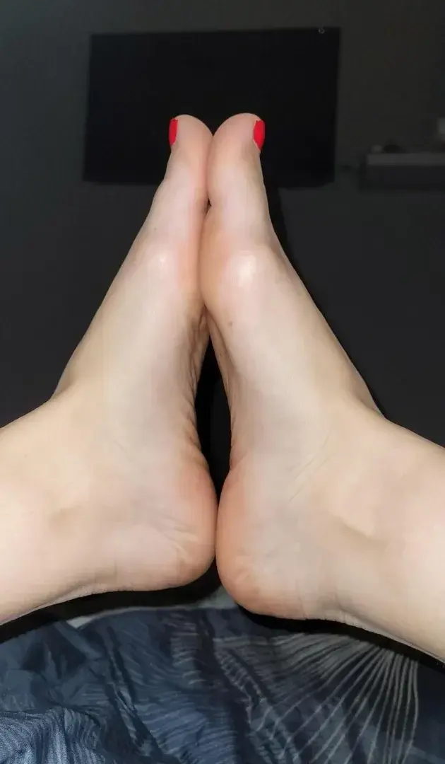 Leak & nude 2 — myfeetsloverss
