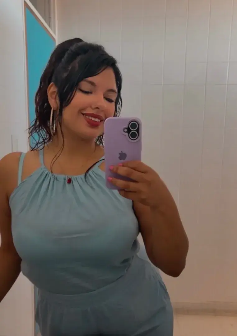 #latingirl