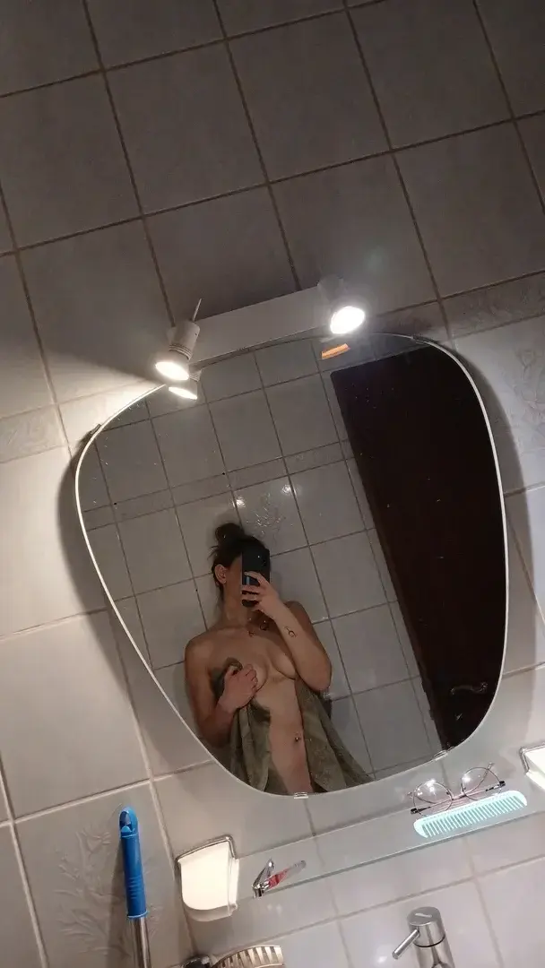 Peaudouce02 - Photo exclusive MYM 2 | French Modèles