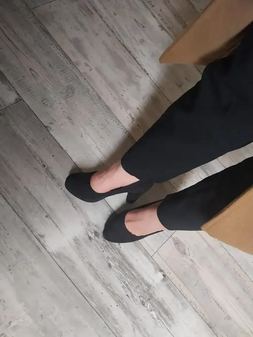 Leak & nude 1 — Fetishlara